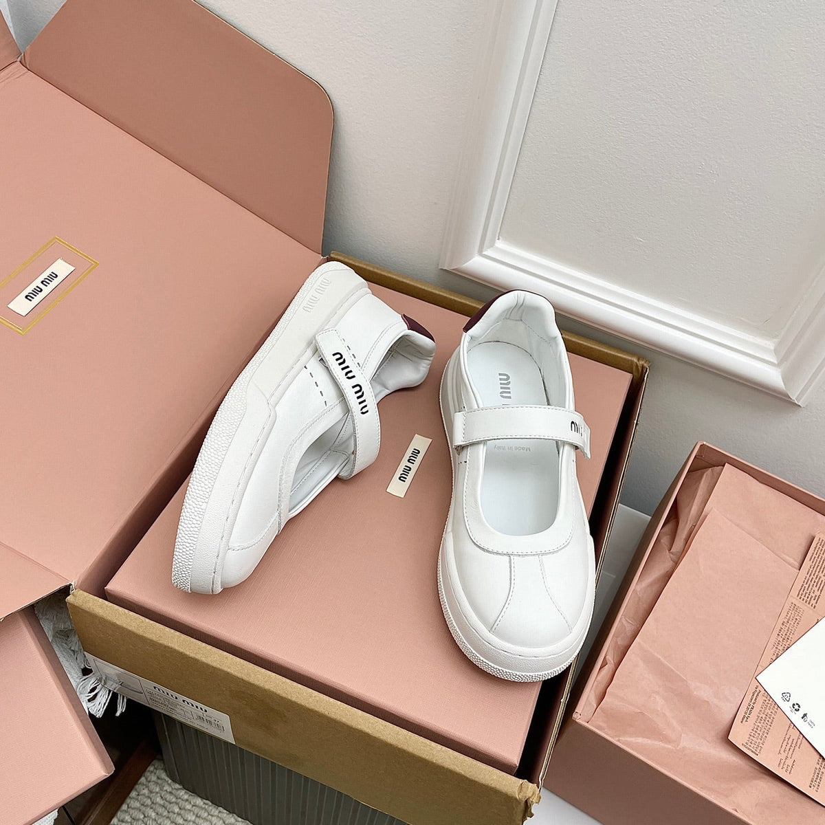 Miu 26s Mary Jane Ballerinas Coffee White Calfskin 726833