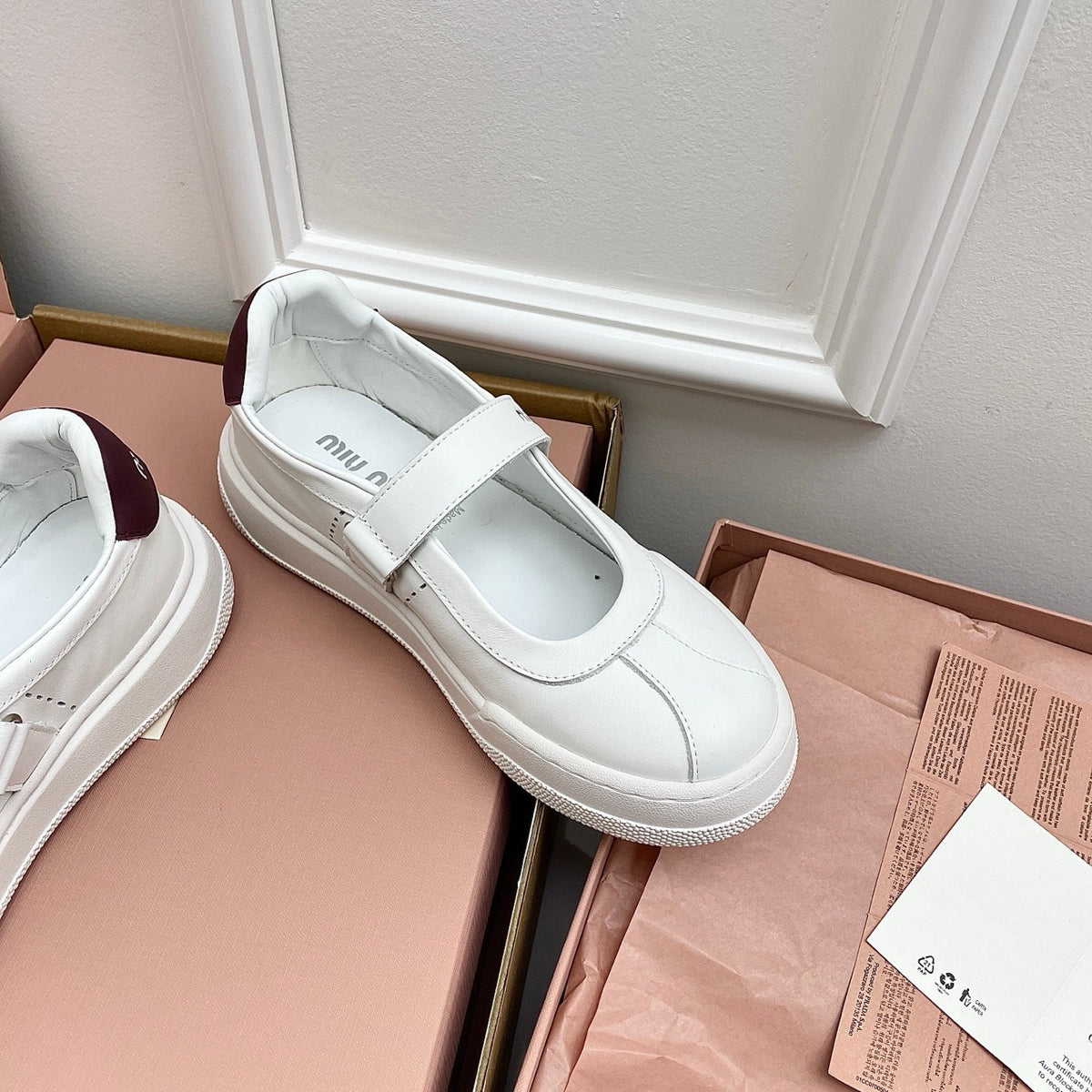 Miu 26s Mary Jane Ballerinas Coffee White Calfskin 726833