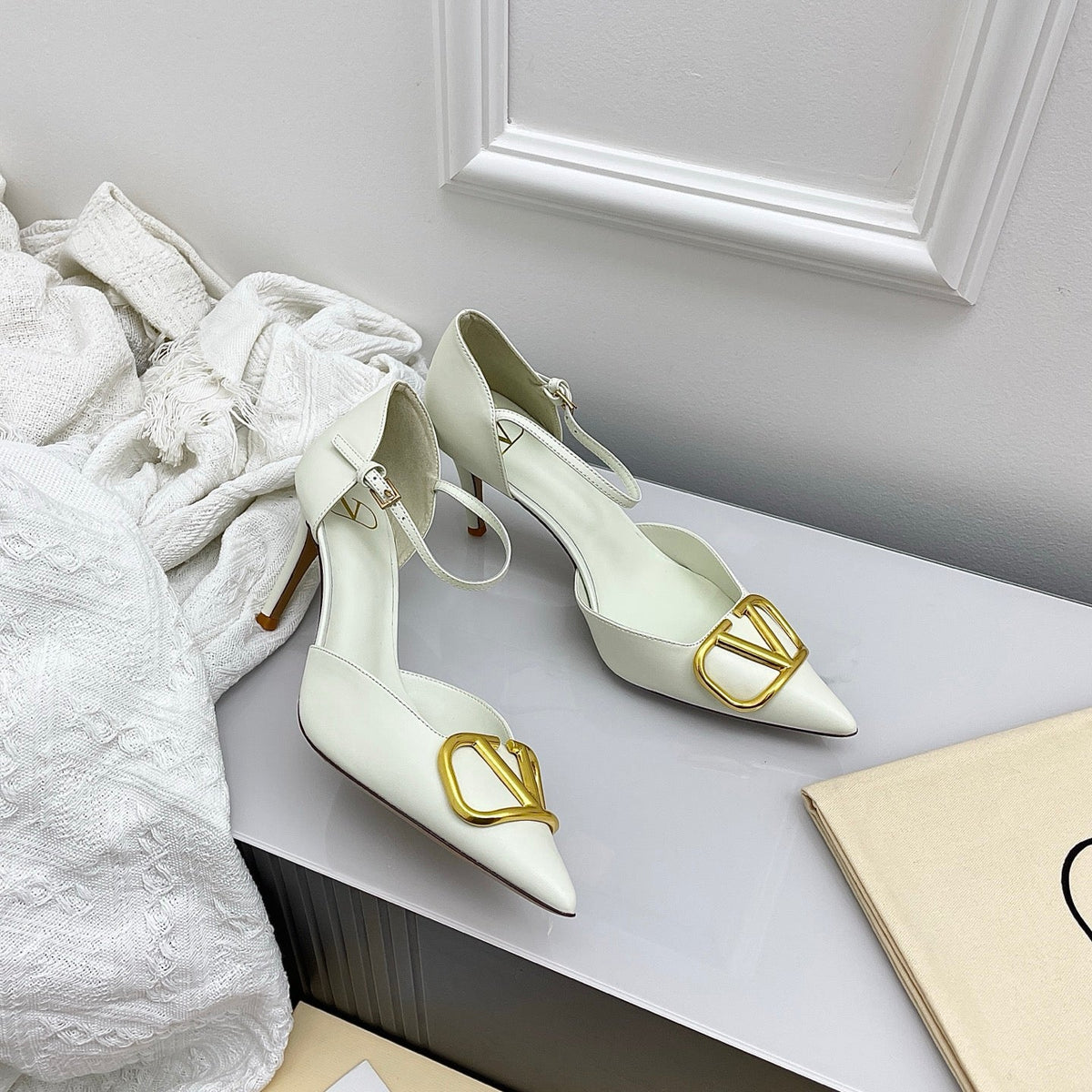 Valentino D'Orsay Slingback 6cm Ivory Cowhide 726947