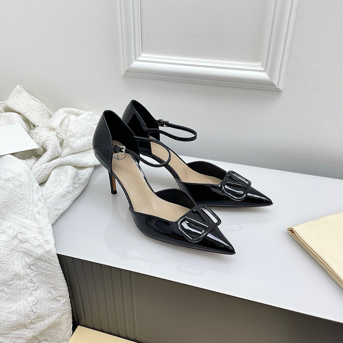 Valentino D'Orsay Slingback 6cm Black Patent Leather 726952