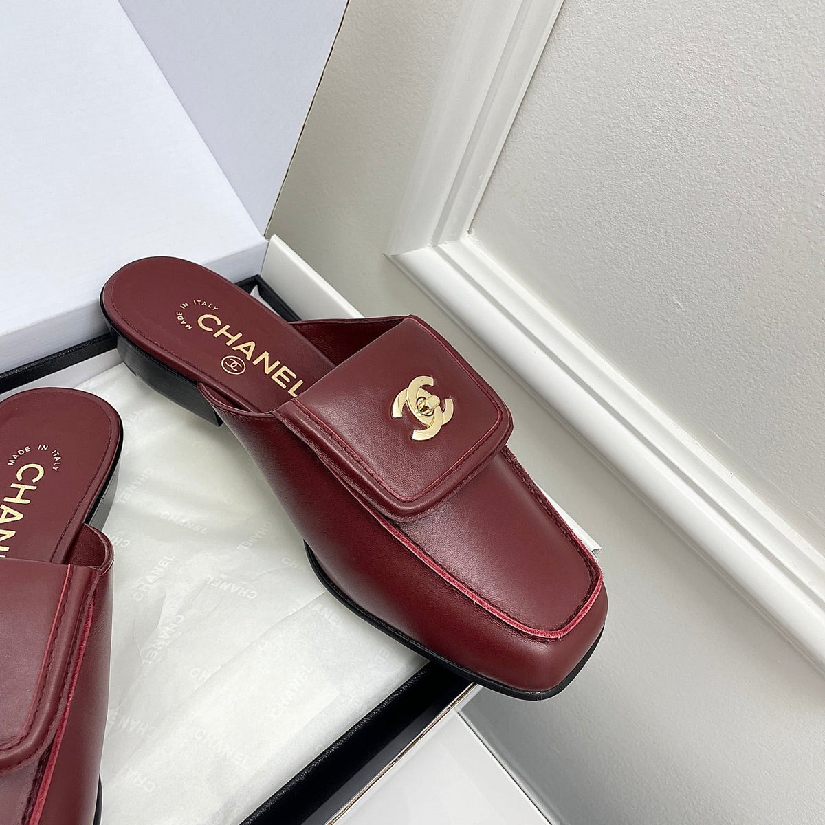 CC Double C Buckle Square Mules Burgundy Sheepskin 726525