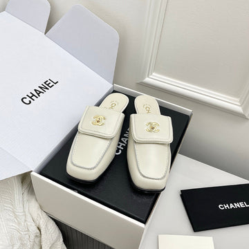 CC Double C Buckle Square Mules White Sheepskin 726526