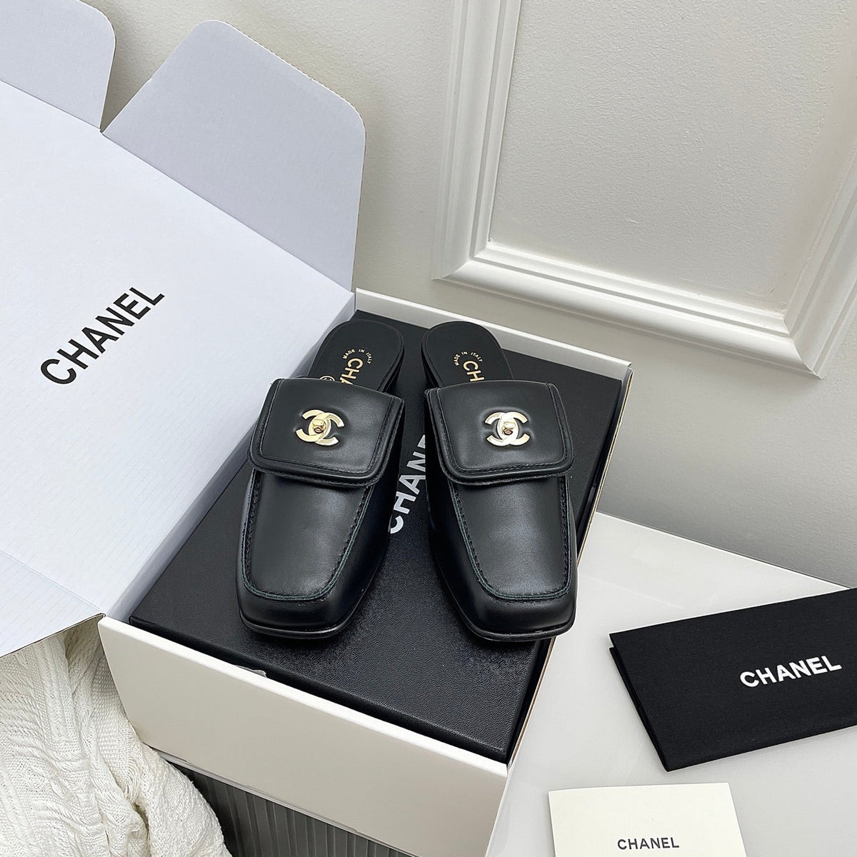 CC Double C Buckle Square Mules Black Sheepskin 726527