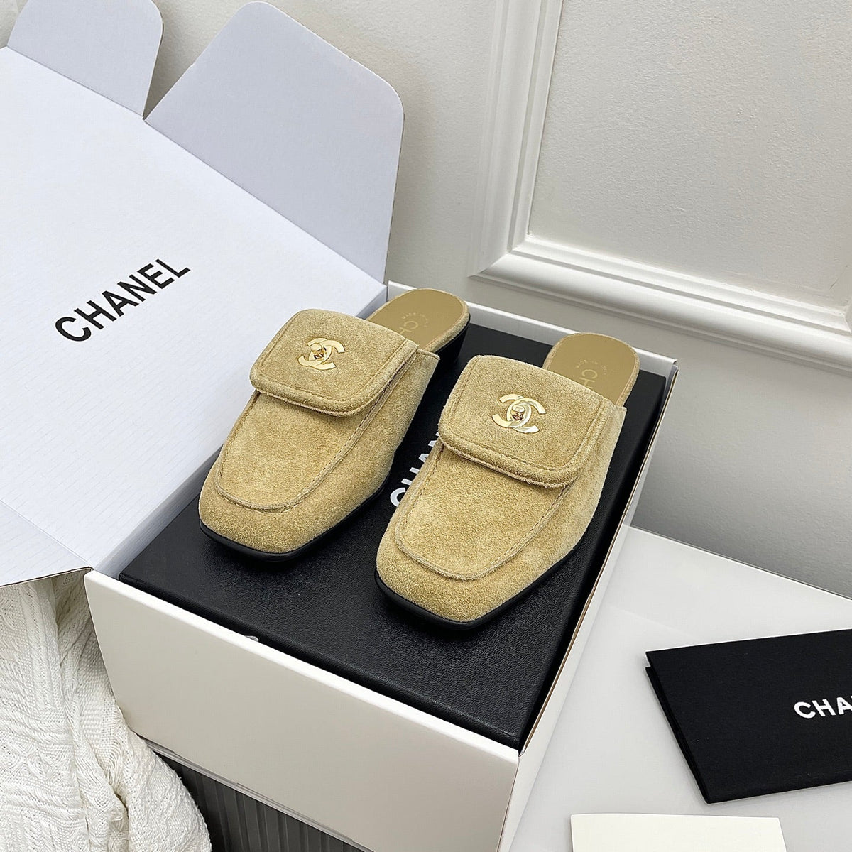 CC Double C Buckle Square Mules Khahi Suede 726528