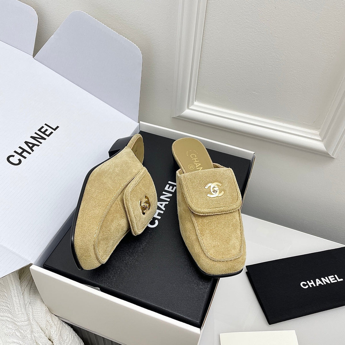 CC Double C Buckle Square Mules Khahi Suede 726528
