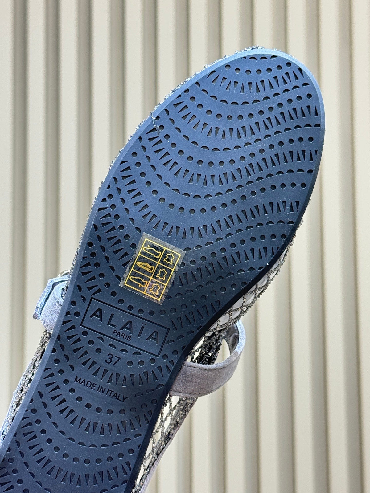 Alaia 26s Fishing Net Mule Grey Suede 820355