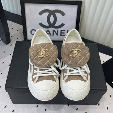 CC 2026s Sneakers Khahi White Denim Leather 720088