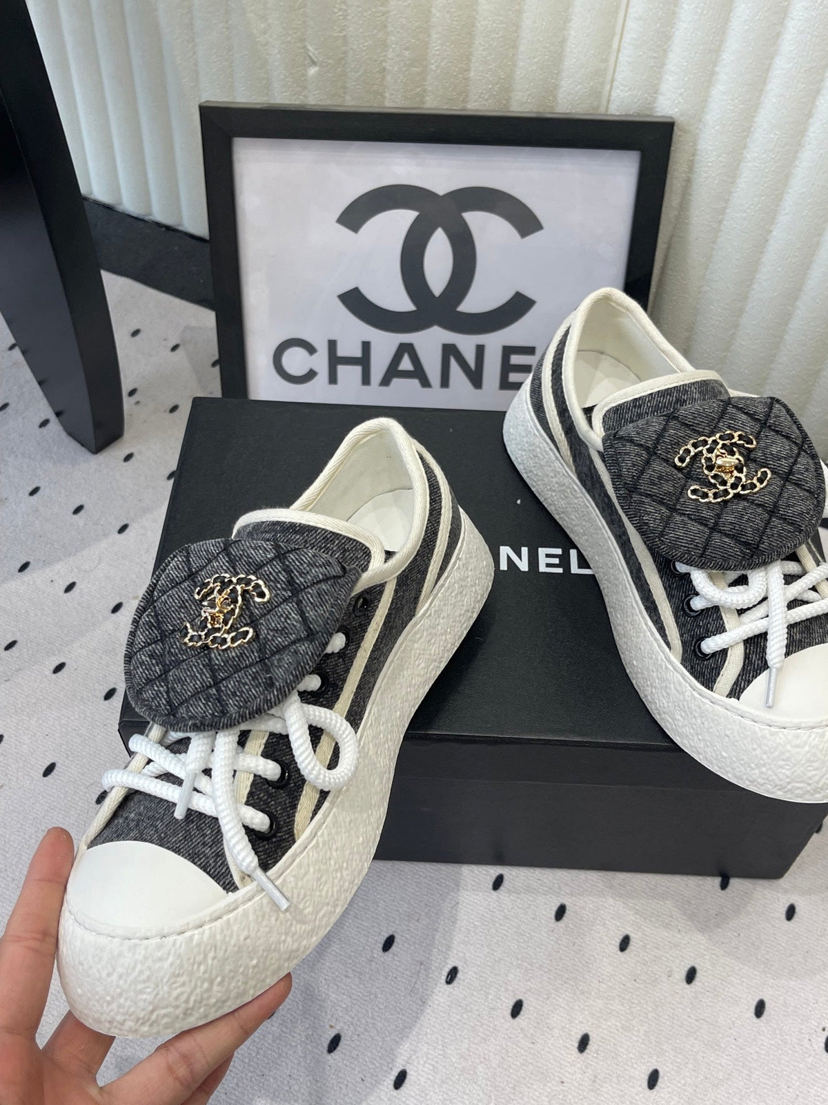 CC 2026s Sneakers Dark Grey White Denim Leather 720089