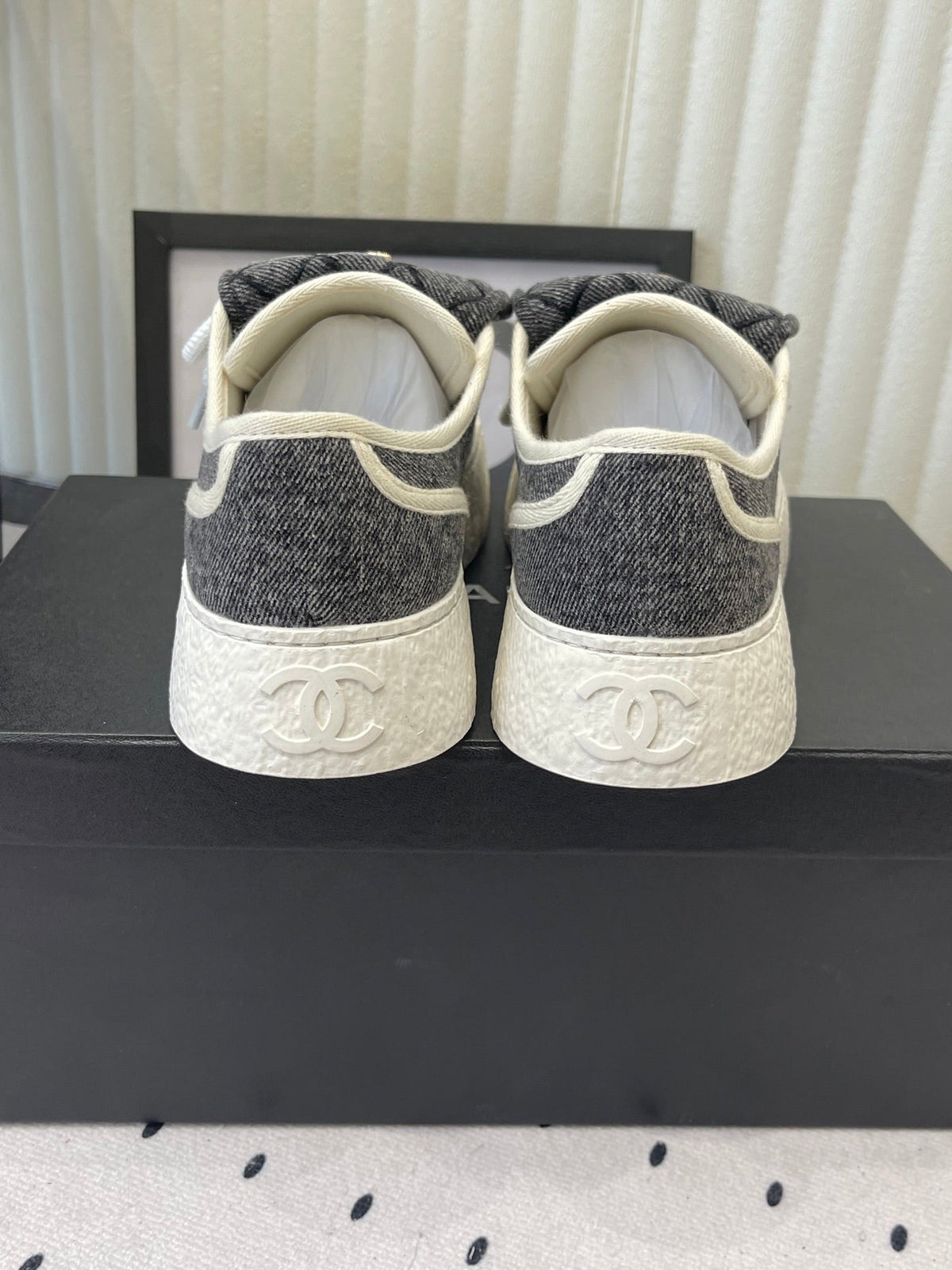 CC 2026s Sneakers Dark Grey White Denim Leather 720089