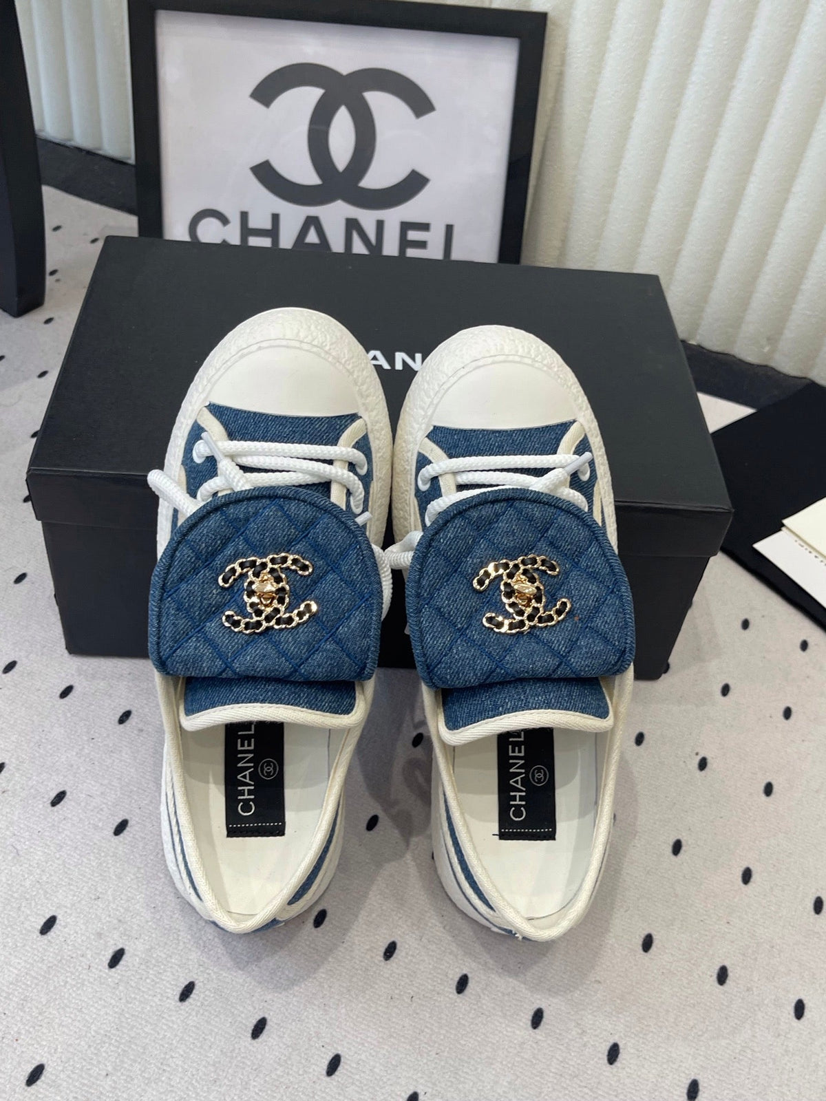 CC 2026s Sneakers Blue White Denim Leather 720090