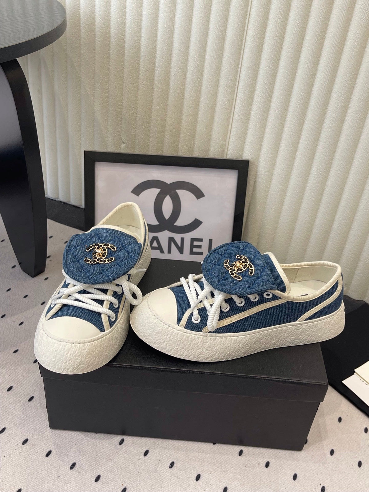 CC 2026s Sneakers Blue White Denim Leather 720090