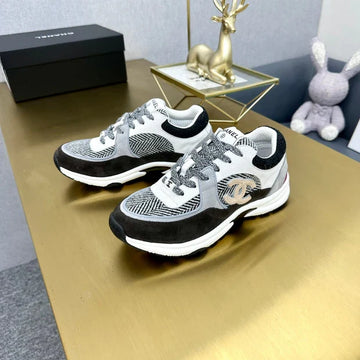 CC 2026 Casual Sneakers Black Gray Suede Canvas 668054