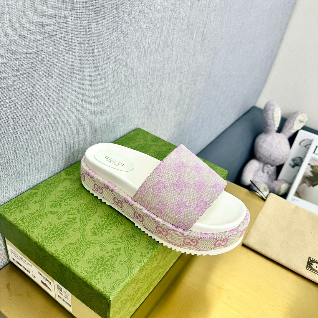 GG PLATFORM SLIDE SANDAL PASTEL PINK CANVAS