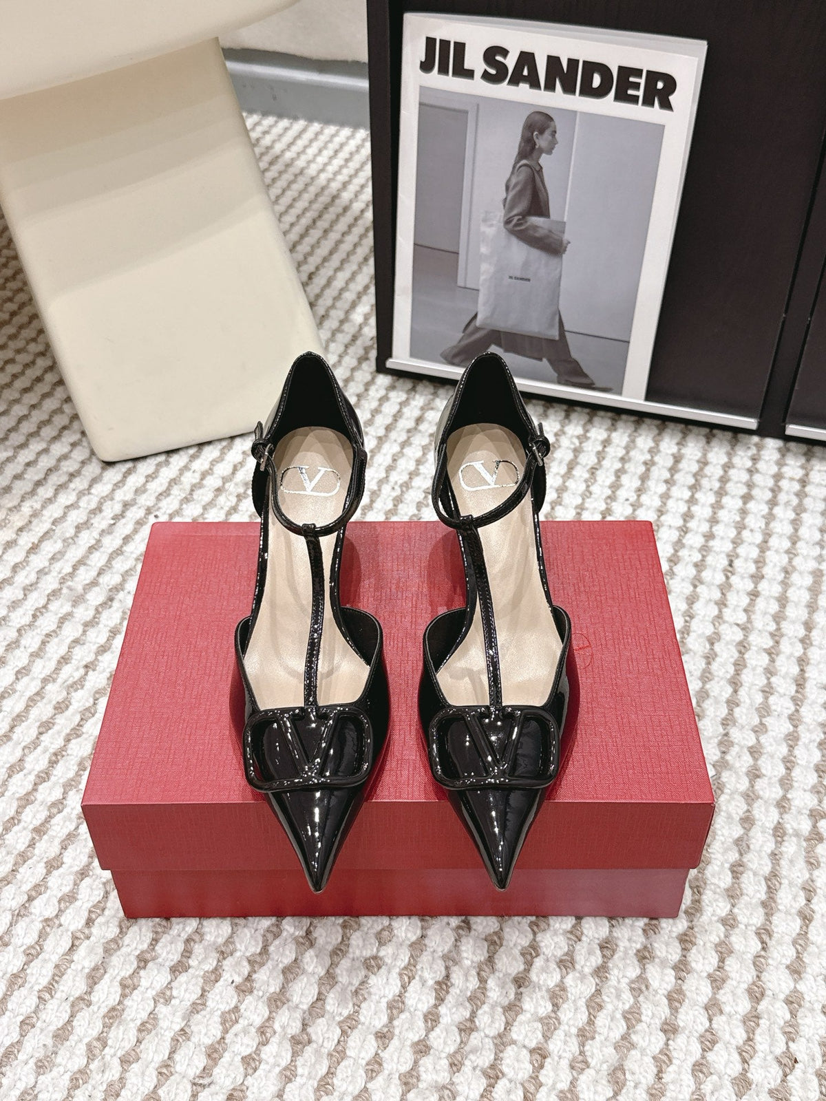 VT 26s T-Strap Slingback Black Patent Leather 722235