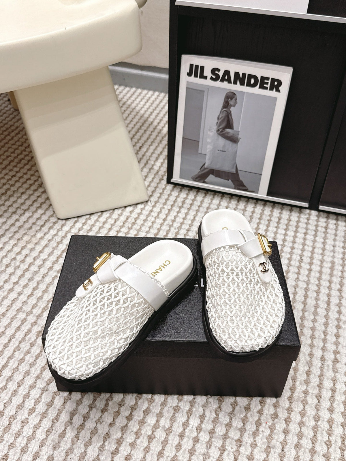CC Woven Clog White Glossy Leather 721526
