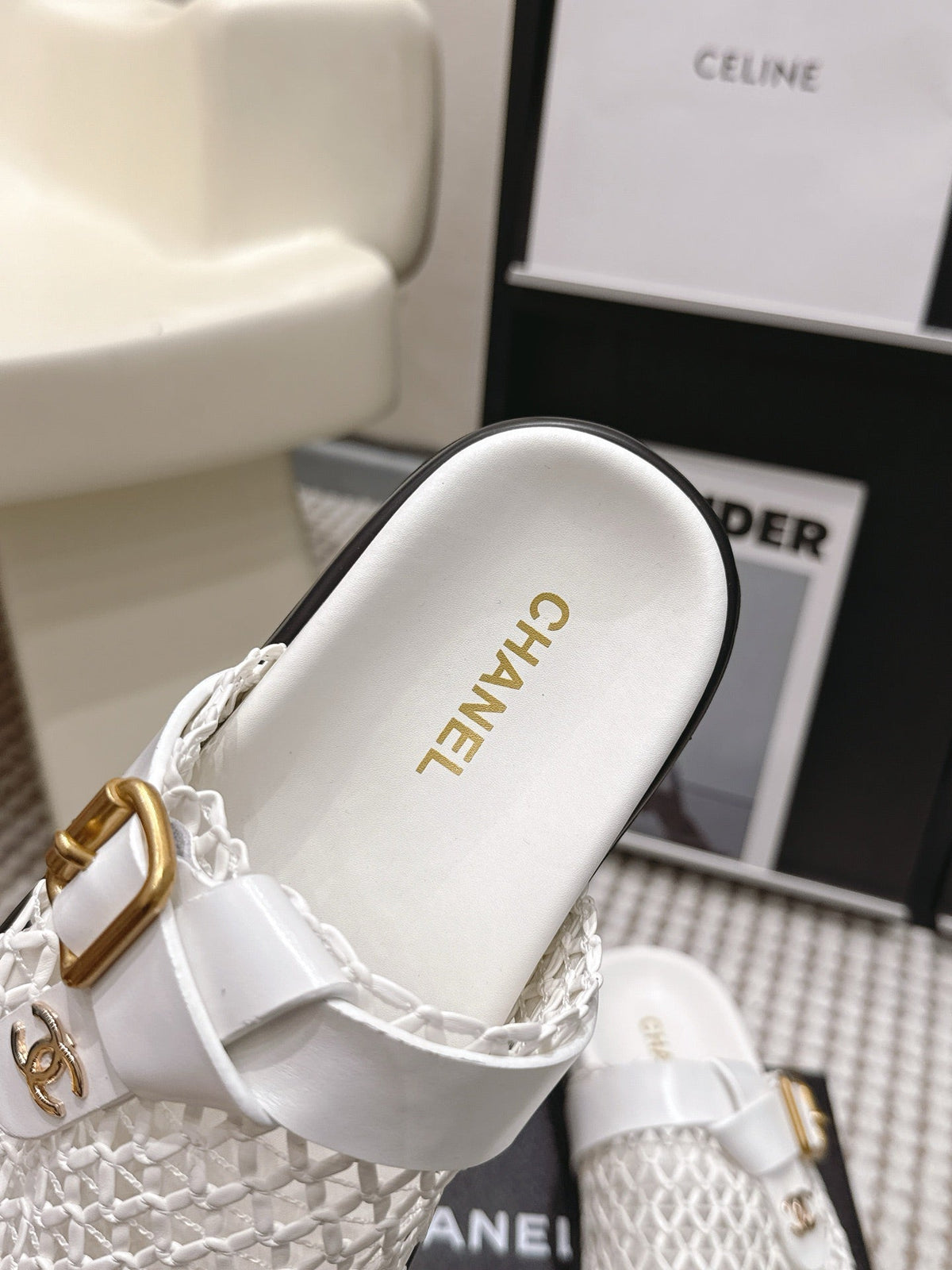 CC Woven Clog White Glossy Leather 721526