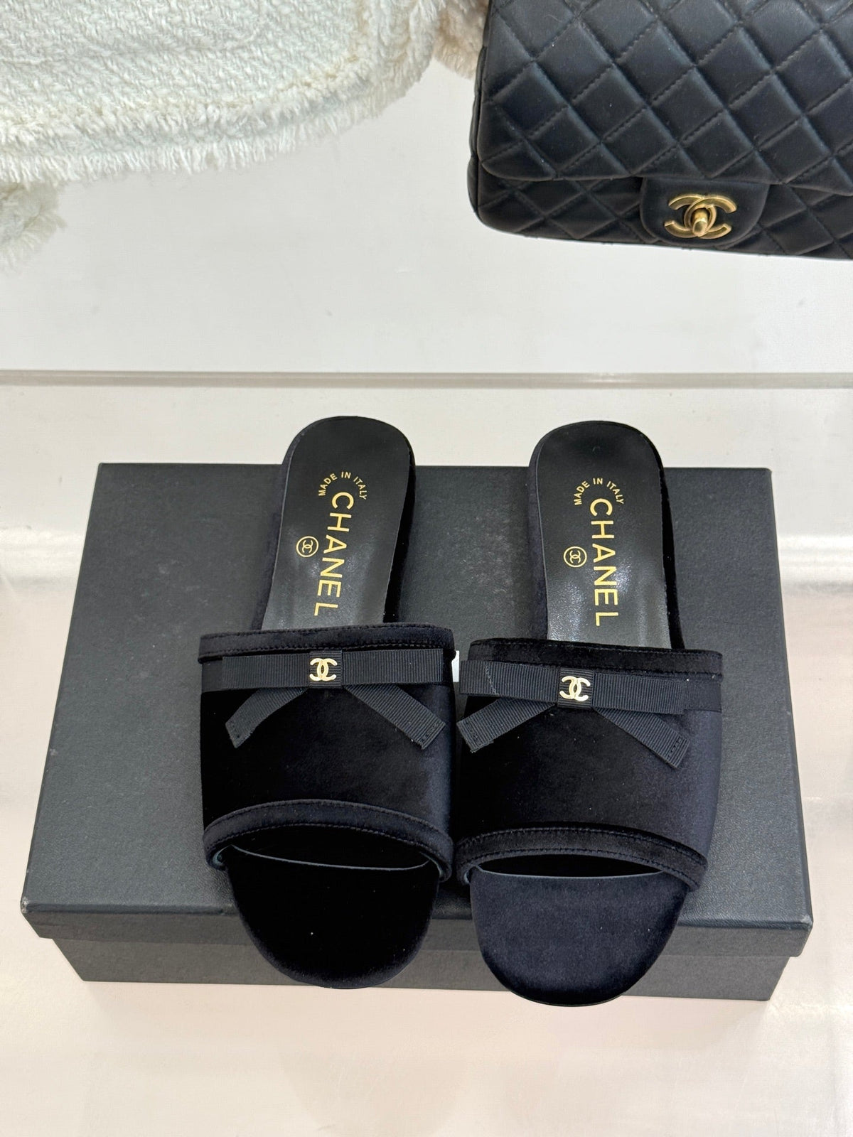 CC 26S Double C Bow Braid Slippers Black Velvet 717786