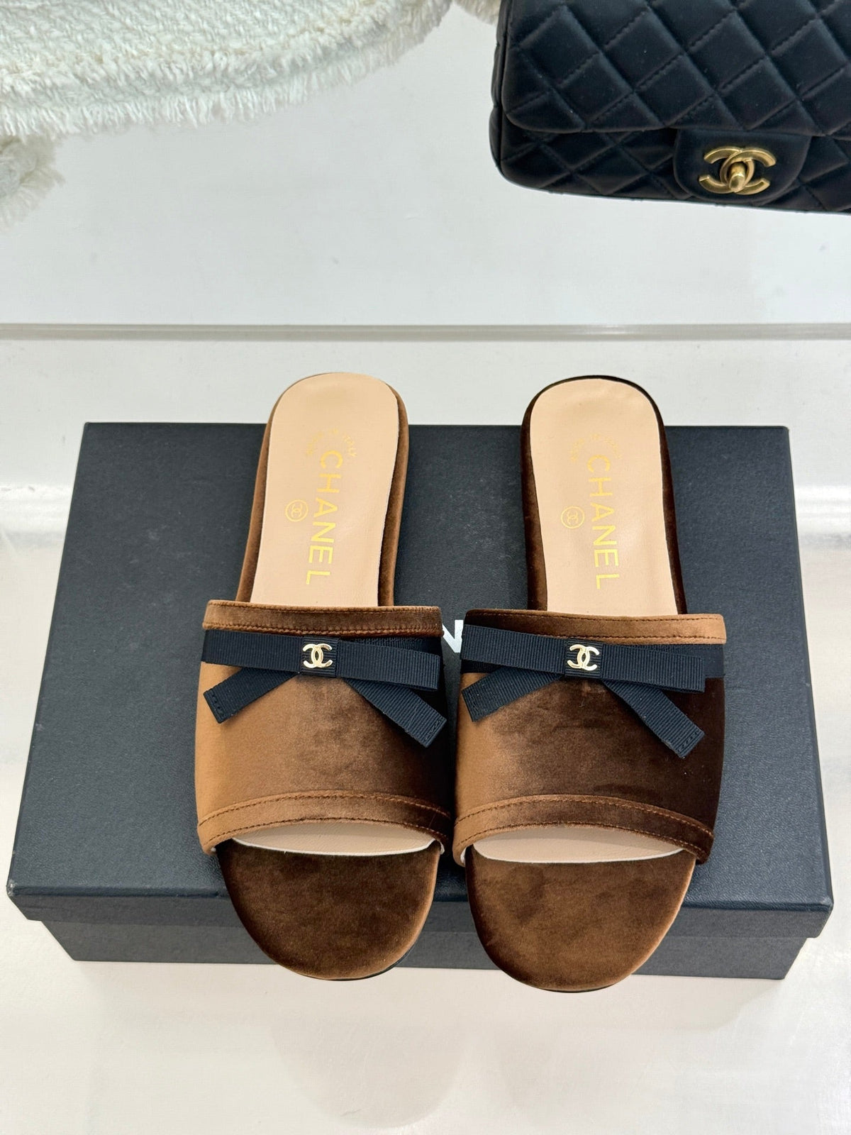 CC 26S Double C Bow Braid Slippers Brown Velvet 717788