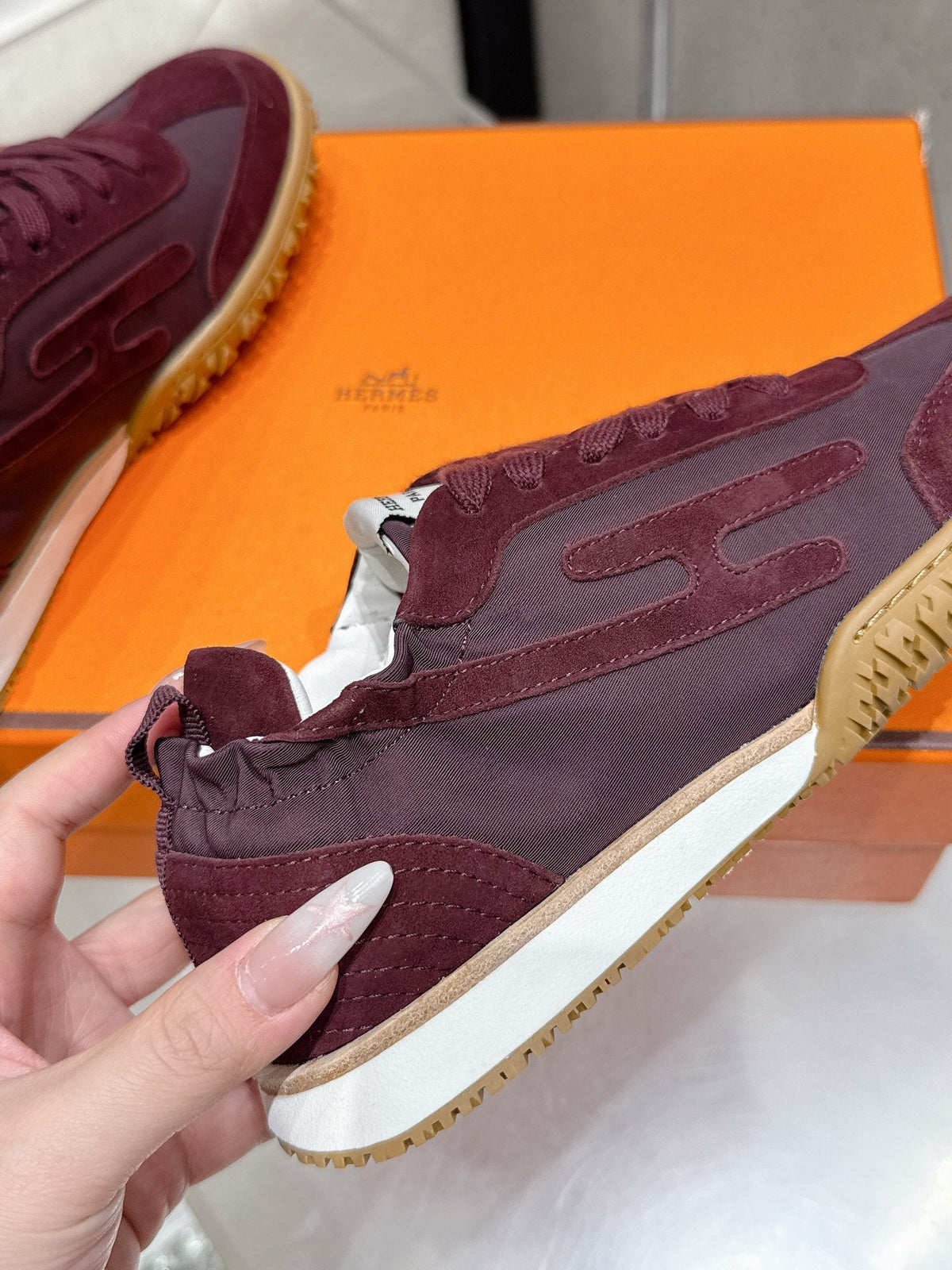 HM Jet Sneaker Burgundy Suede 554155