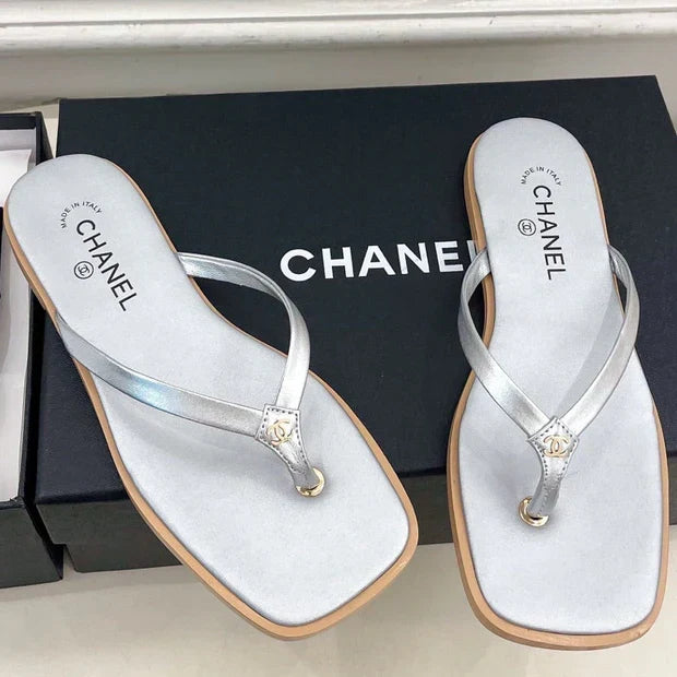 Chanel 2026 Double C Flip-Flops Leather Sheepskin 831459