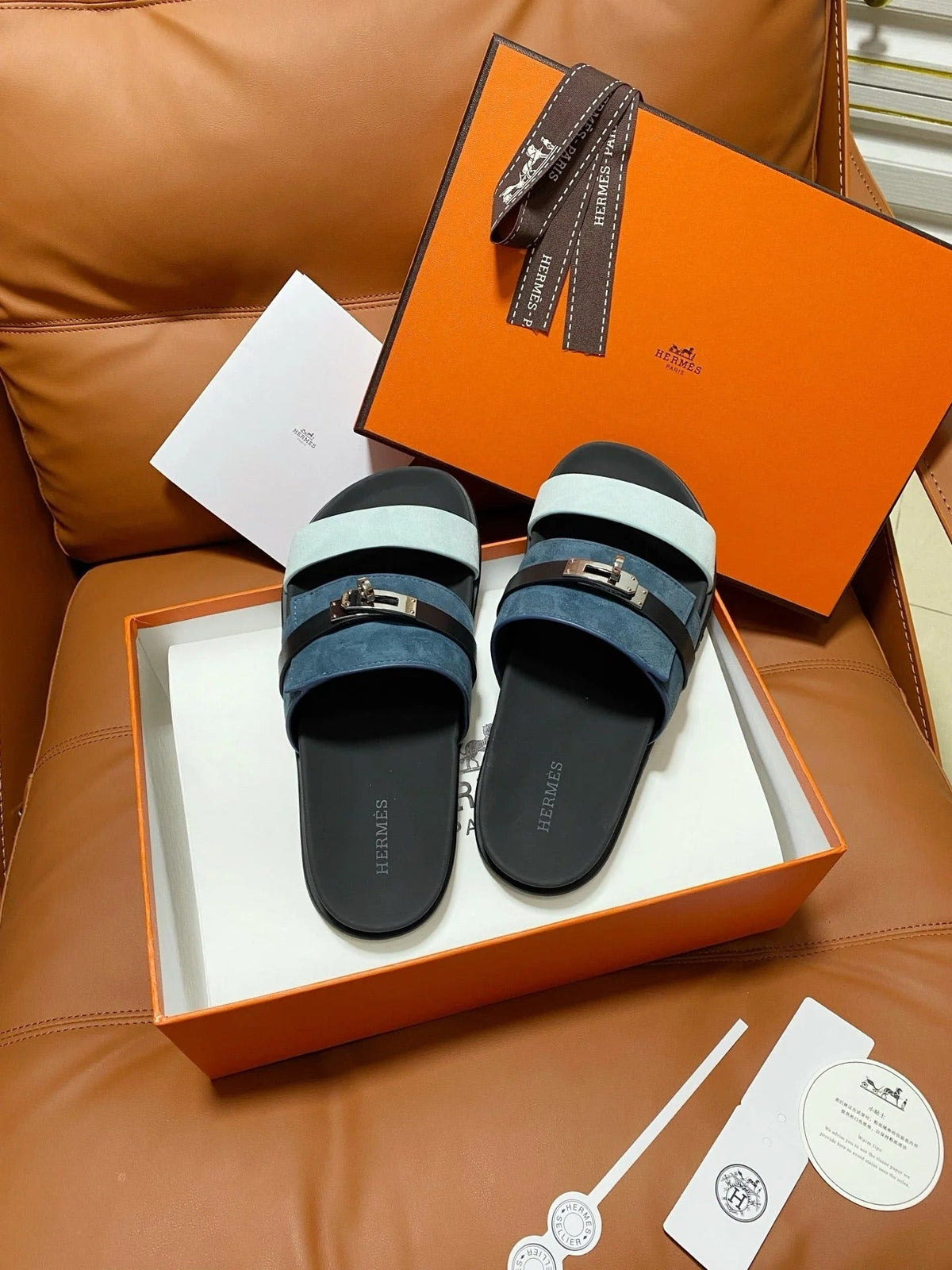 HM 2026 Velcro Sandals Black Blue Suede Cowhide 663787