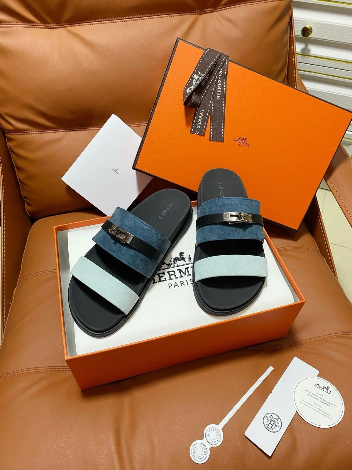 HM 2026 Velcro Sandals Black Blue Suede Cowhide 663787