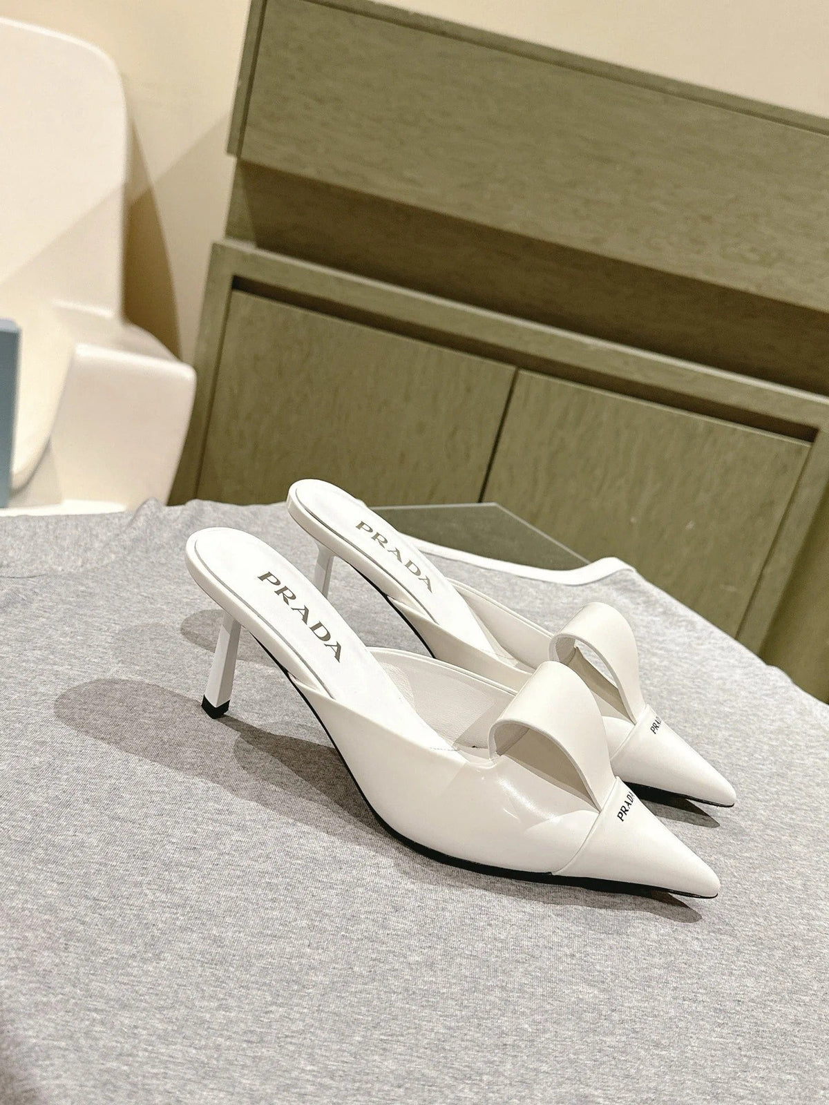 PRA 2026S High Heel Mule 80 White Sheepskin 657666