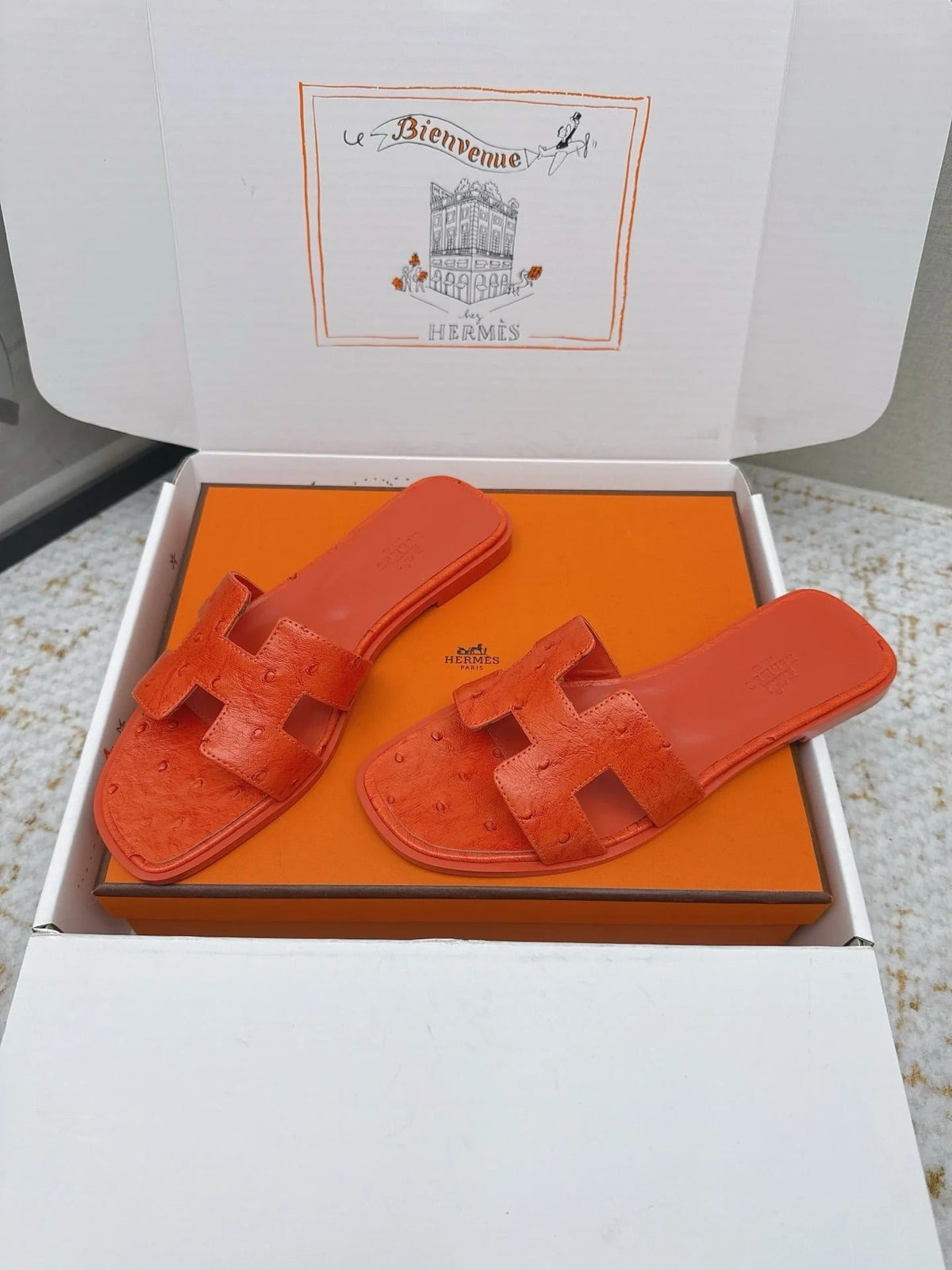 HM 26ss Oran Sandals Dark Orange Ostrich Leather 625105