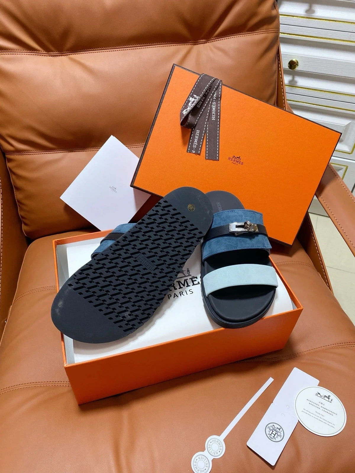 HM 2026 Velcro Sandals Black Blue Suede Cowhide 663787