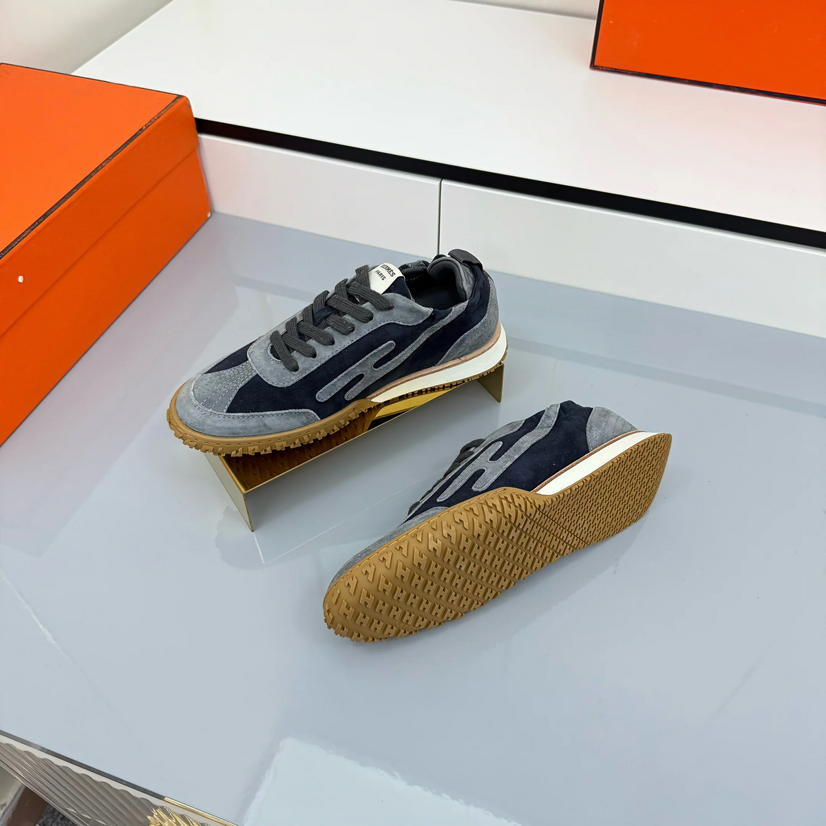 HM 2026 Casual Sneakers Navy Blue Suede 667358