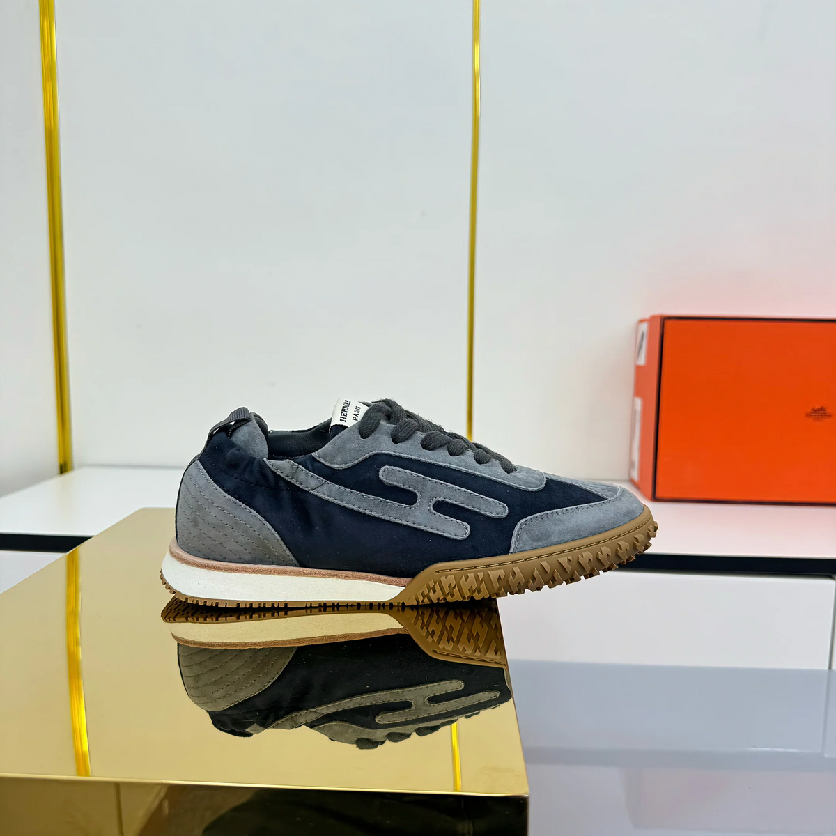 HM 2026 Casual Sneakers Navy Blue Suede 667358