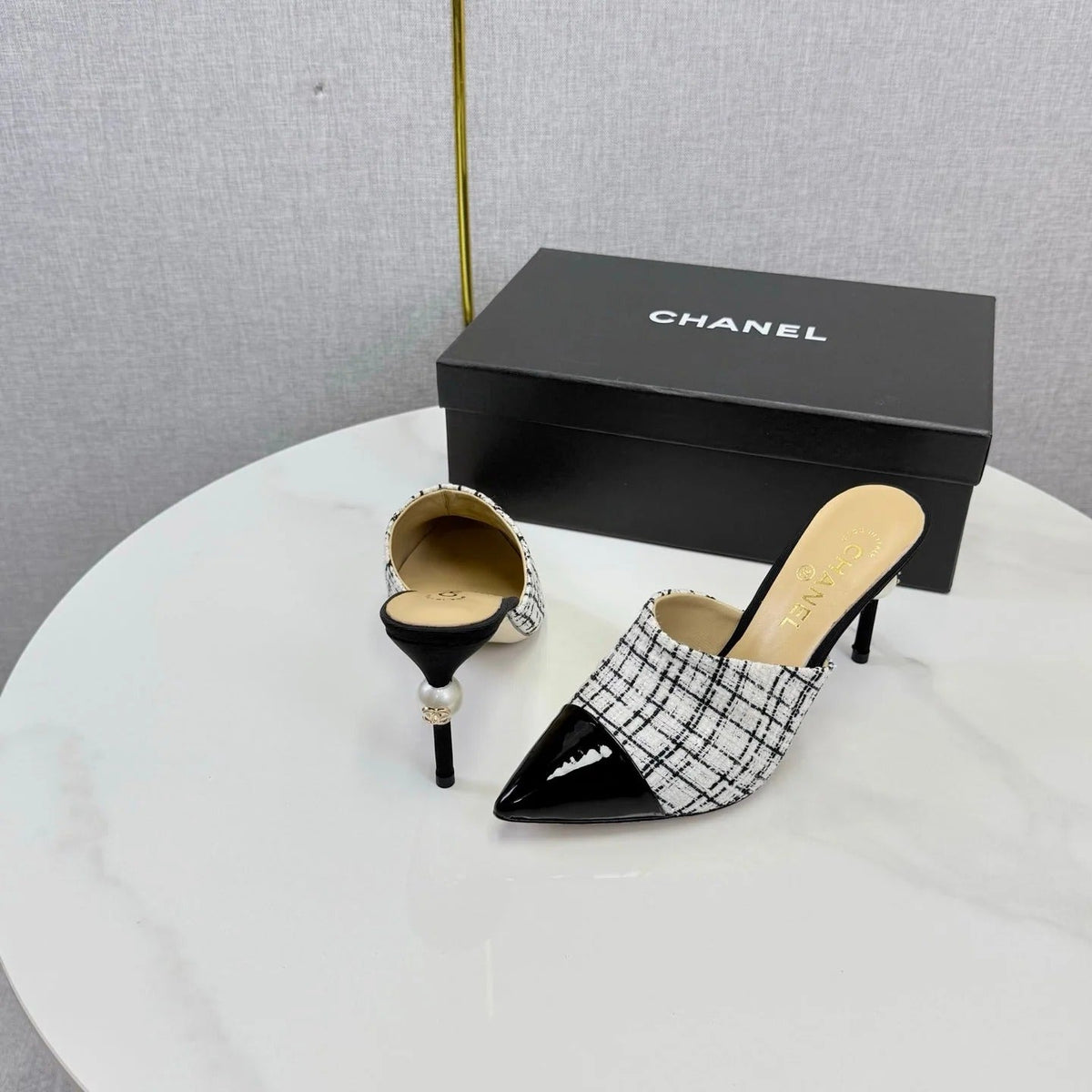 Chanel 2026 Pointy Heeled Mules 85mm Tweed Pearl 801951
