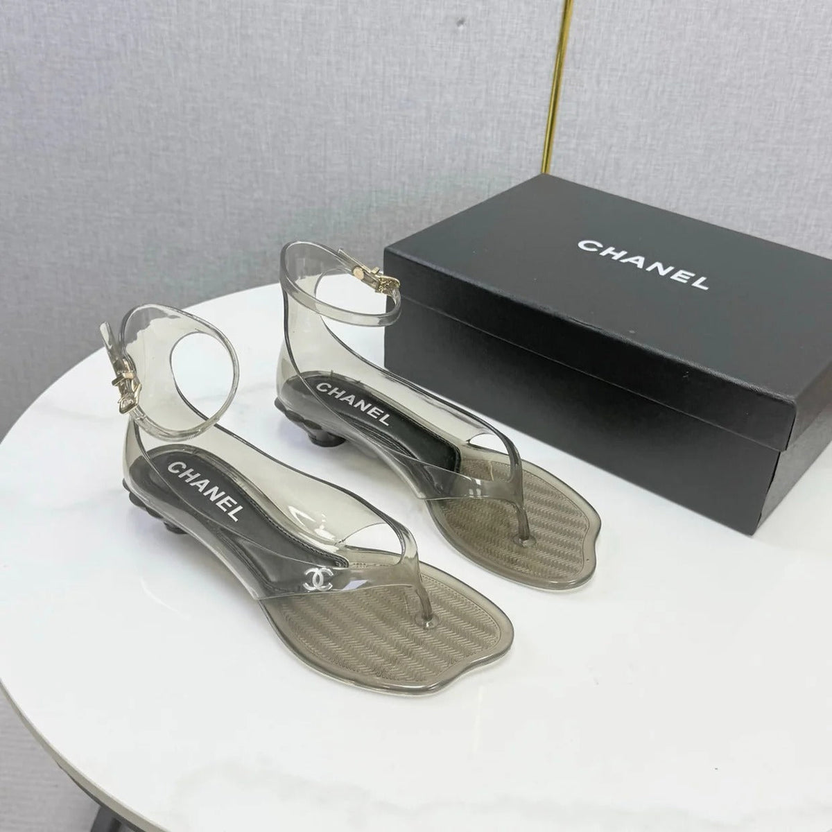 Chanel 2026 Thong Sandals CPU Crystal Lining 801673