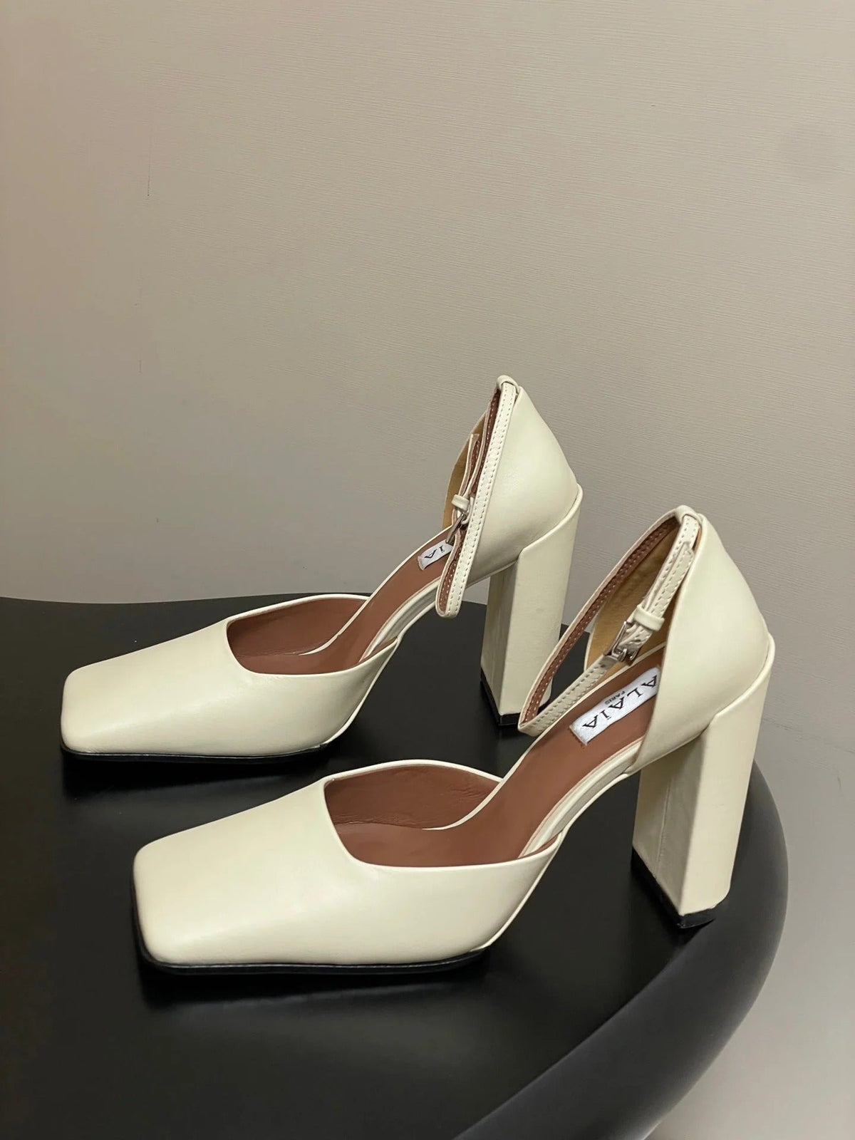 Alaia 2026 Block Heel Sandals 100mm Calfskin 777396