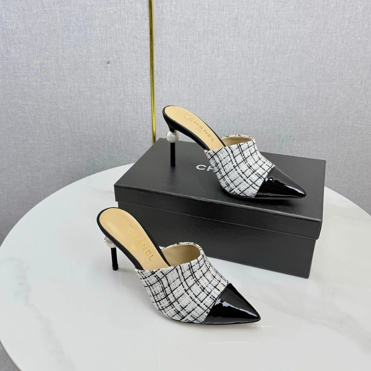 Chanel 2026 Pointy Heeled Mules 85mm Tweed Pearl 801951