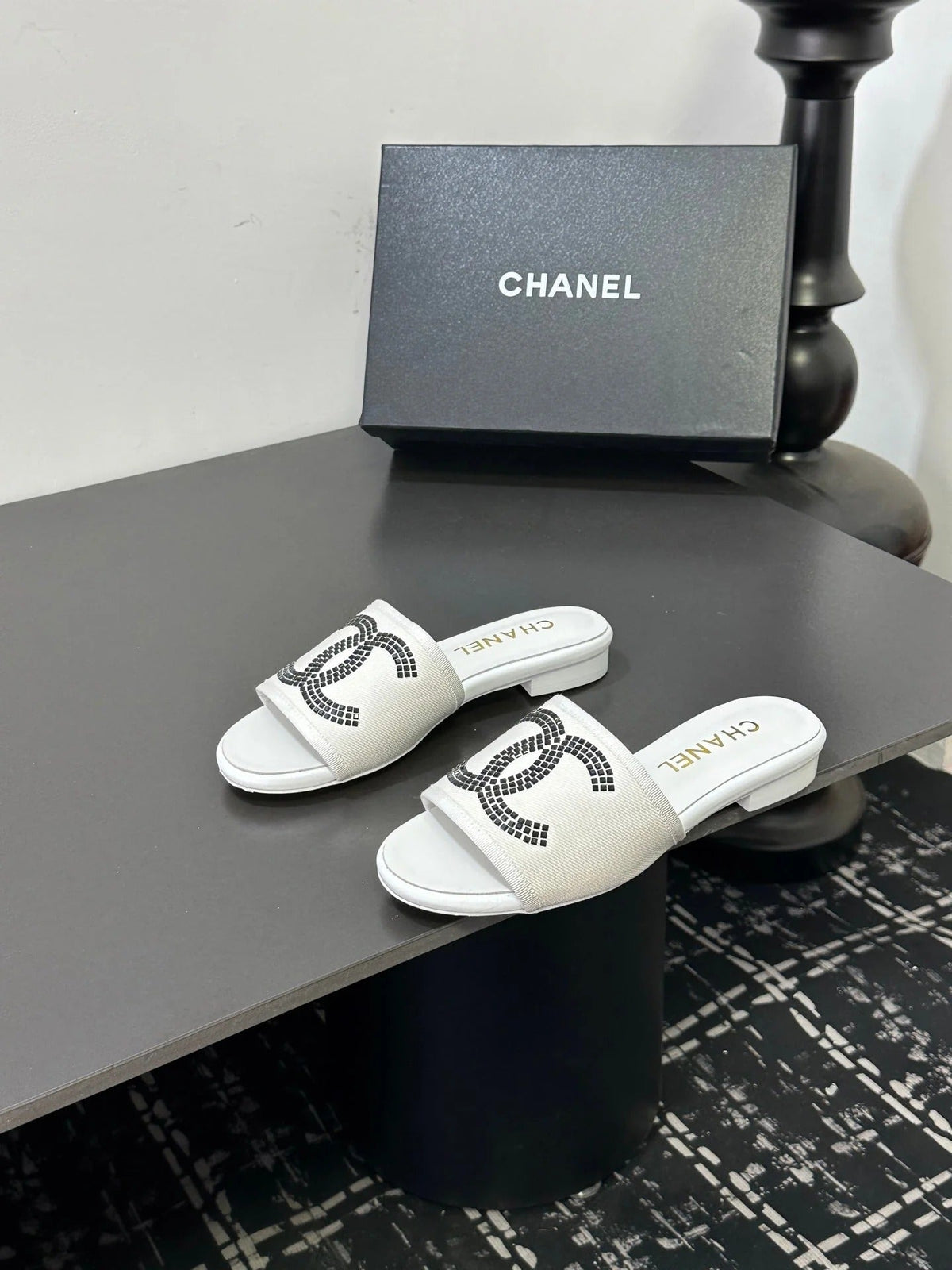 CC 2026 Slippers White Canvas Sheepskin 668148