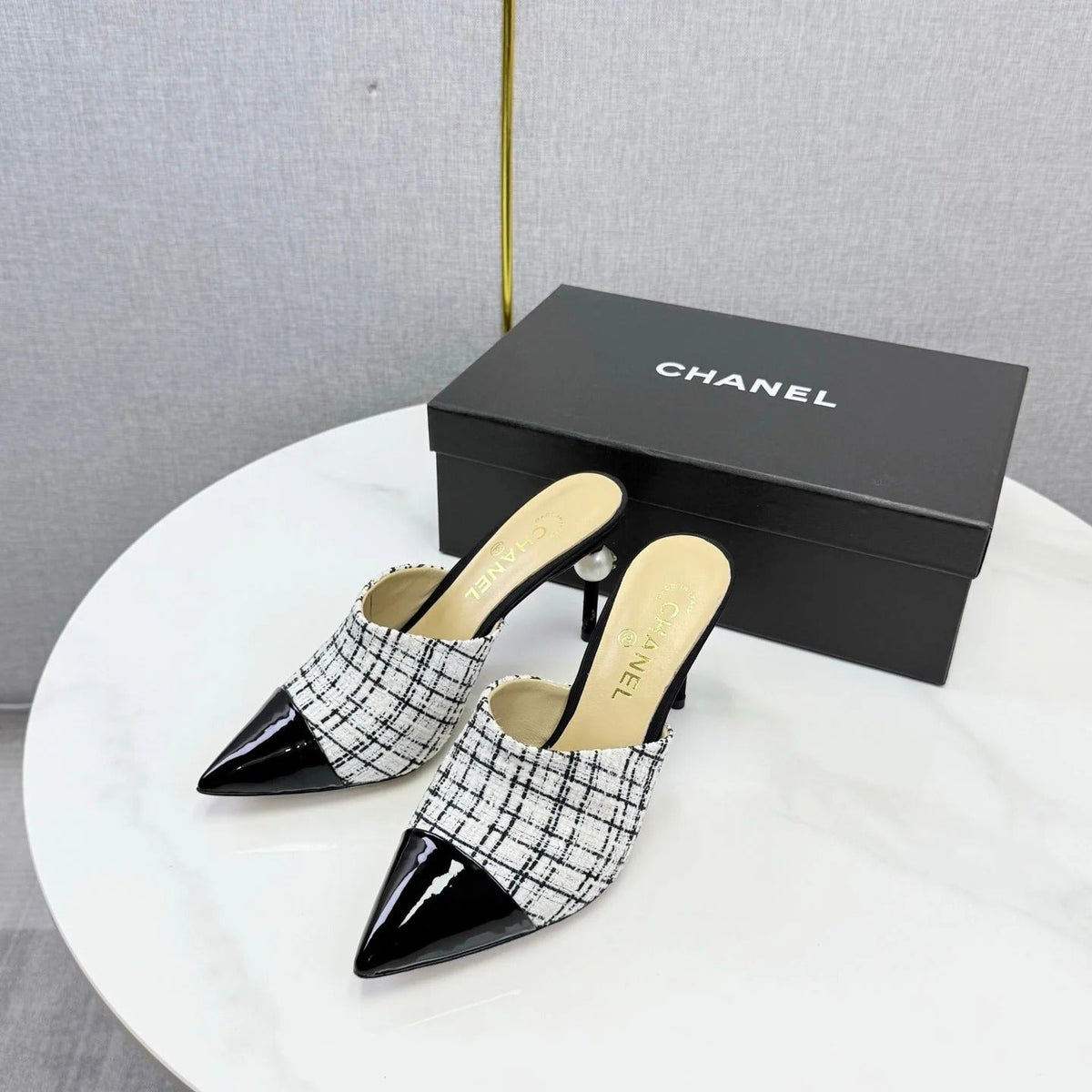 Chanel 2026 Pointy Heeled Mules 85mm Tweed Pearl 801951