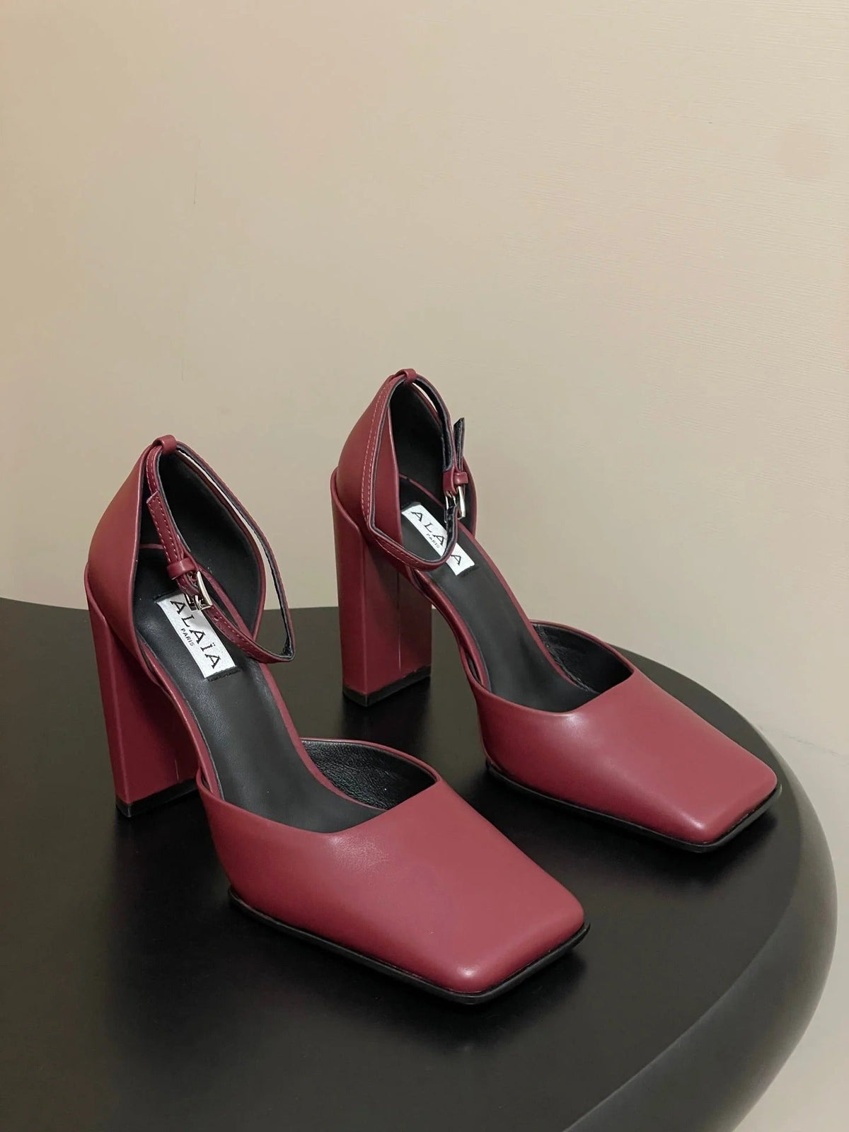 Alaia 2026 Block Heel Sandals 100mm Calfskin 777396