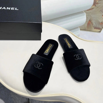 Chanel 2026 Kiss's Flat Sandals Sheepskin Velvet 802307