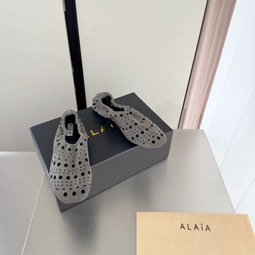 Alaia 2026 Ballerina Flats Perforated Suede 784611