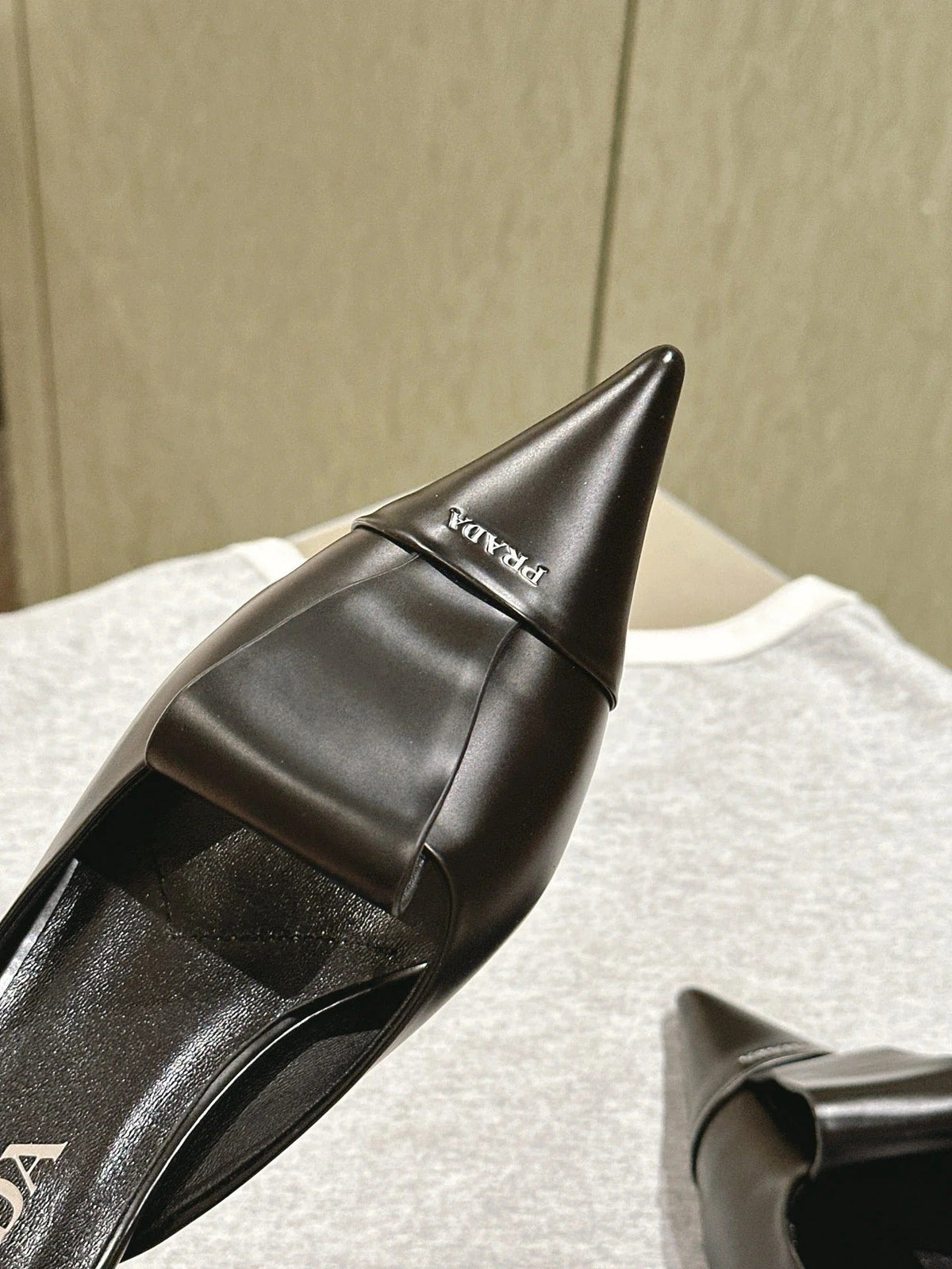PRA 2026S High Heel Mule 80 Black Sheepskin 657665