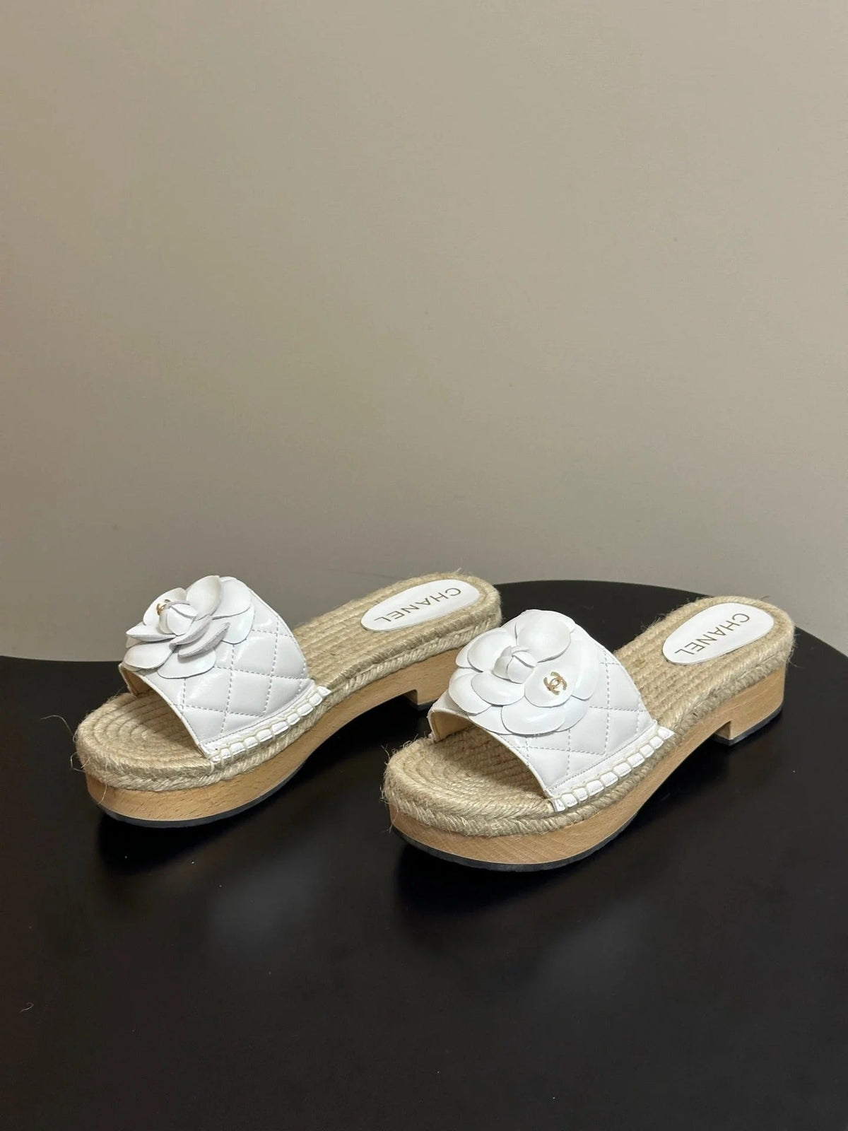Chanel 2026 Camellia Slippers Sheepskin 834648
