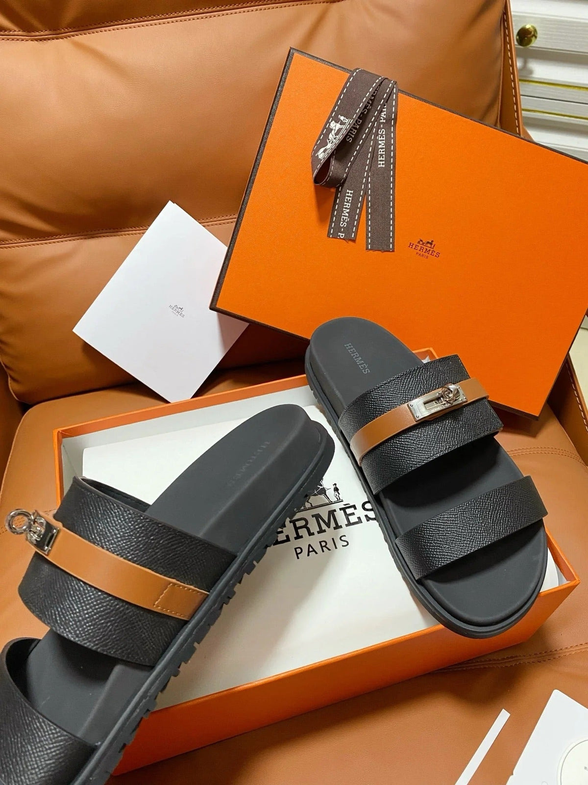 HM 2026 Velcro Sandals Black Cowhide Brown Belt 663785