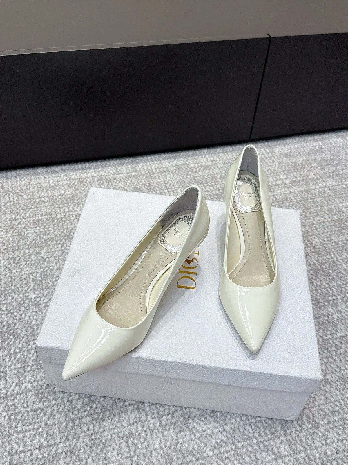 CD 26s High Heels Pump 85 White Patent Leather 661476