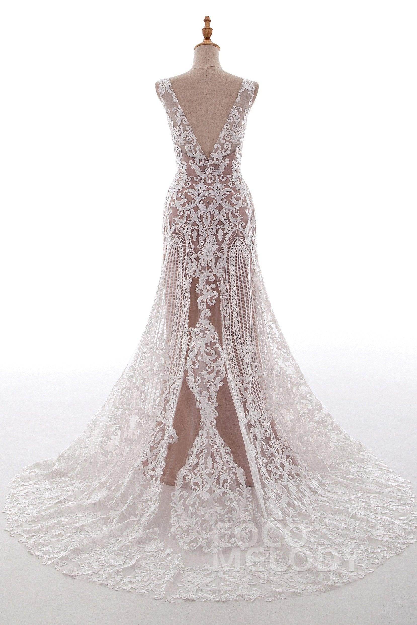 Fit-and-Flare Court Train Tulle Lace Wedding Dress LD4722