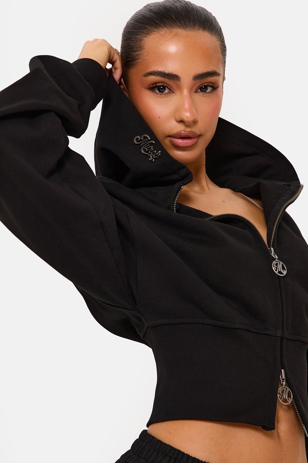 MUSE ZIP UP HOODIE