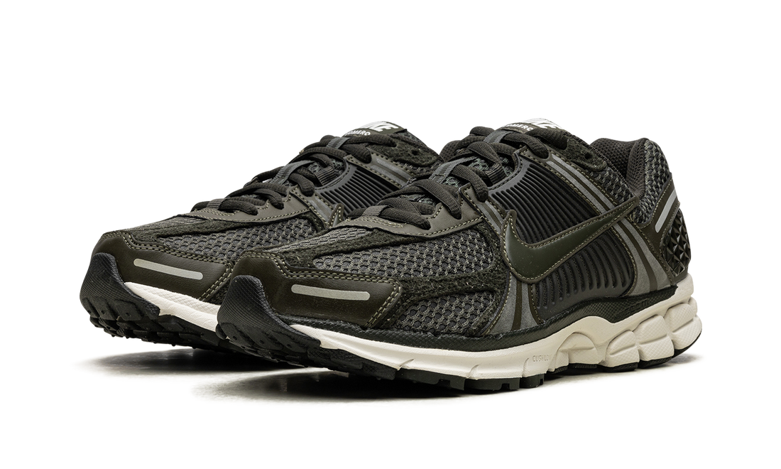 ZOOM VOMERO 5 WMNS Sequoia FQ8898 325