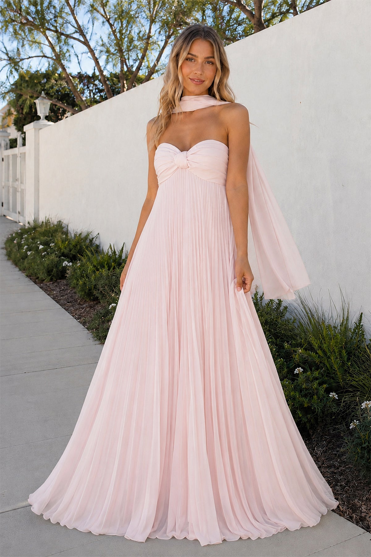 A Line Light Pink Sweetheart Chiffon Long Prom Dress