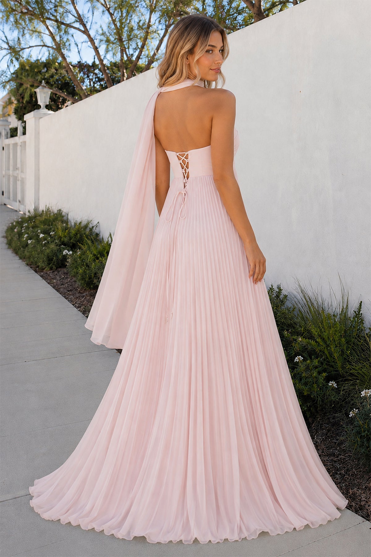 A Line Light Pink Sweetheart Chiffon Long Prom Dress