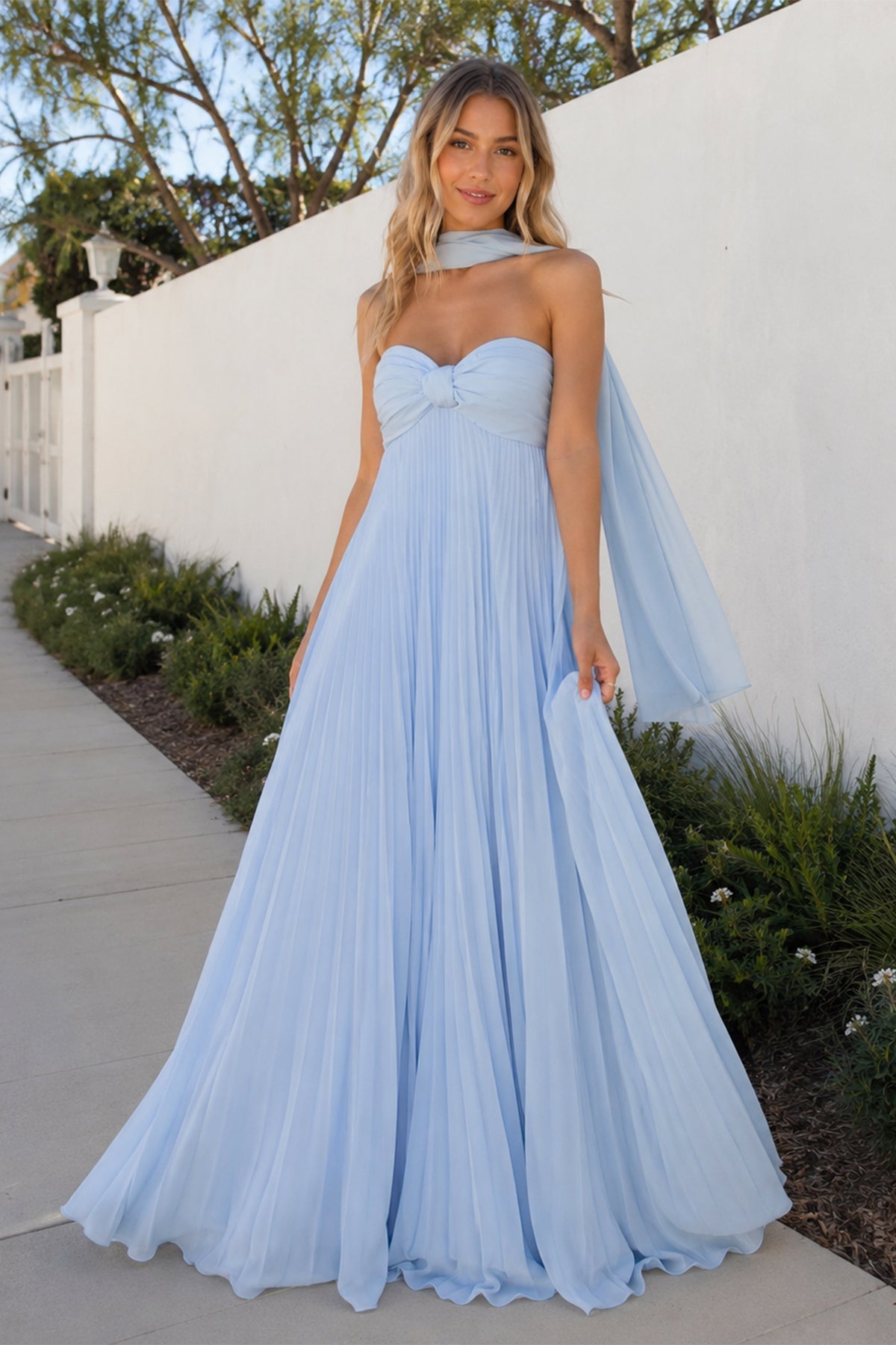 A Line Light Pink Sweetheart Chiffon Long Prom Dress